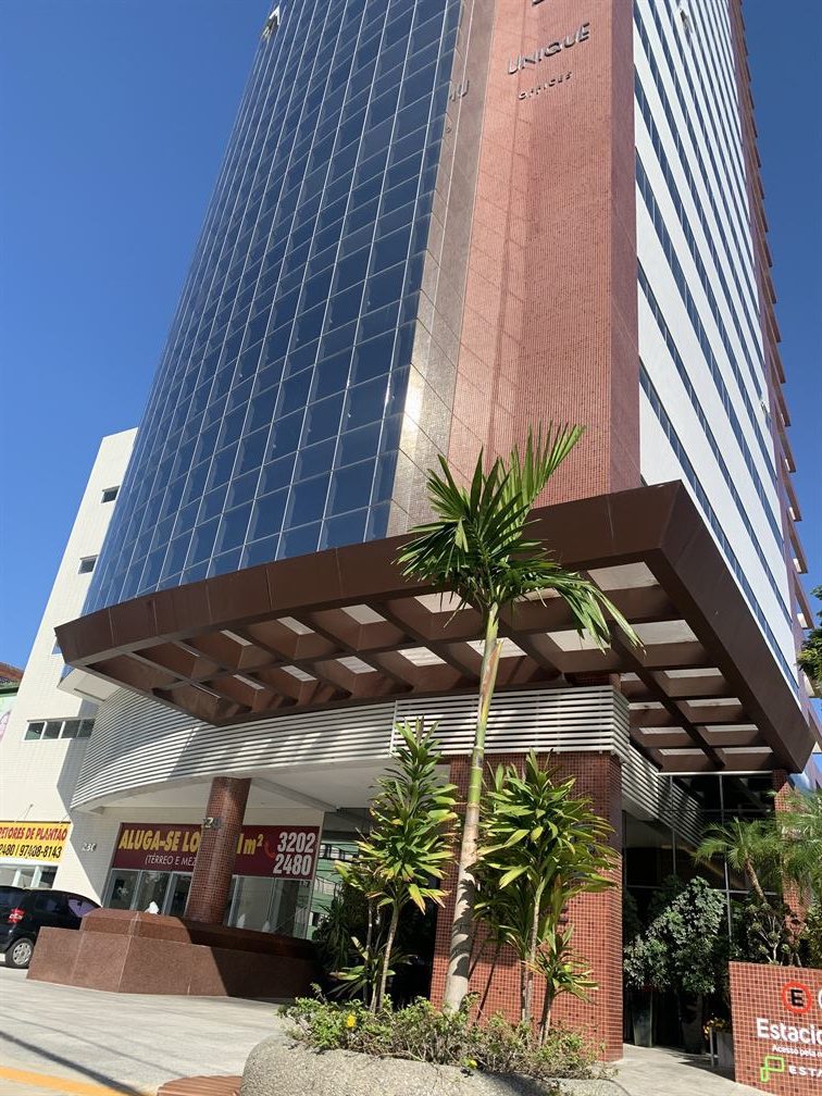 Edifício · Av. Ana Costa, 228